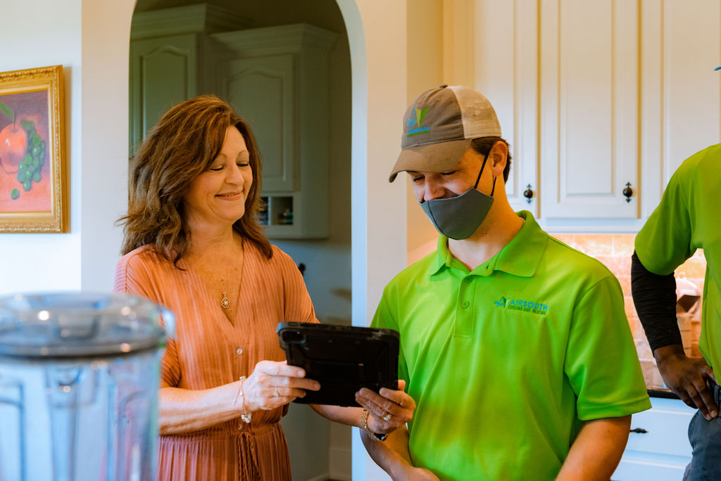 AirSouth Technicians with Customer