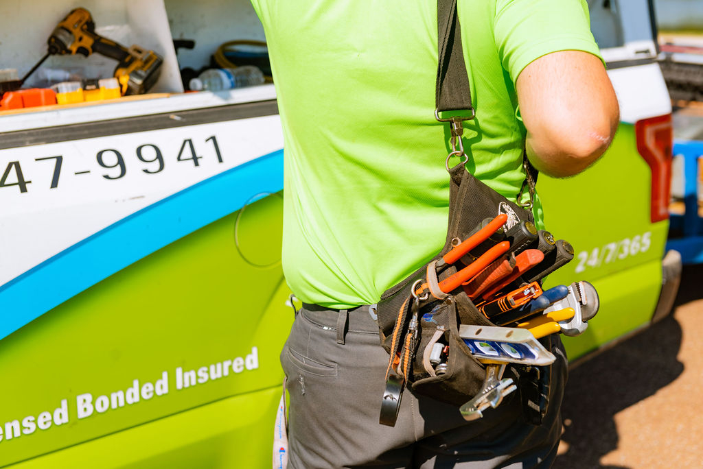 AirSouth Technician with Tools